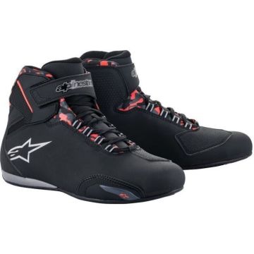 Alpinestars Sektor waterdicht Shoe Zwart Donker Grijs Rood Fluo