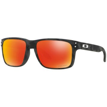 Oakley Holbrook Camo Prizm Ruby Zonnebril